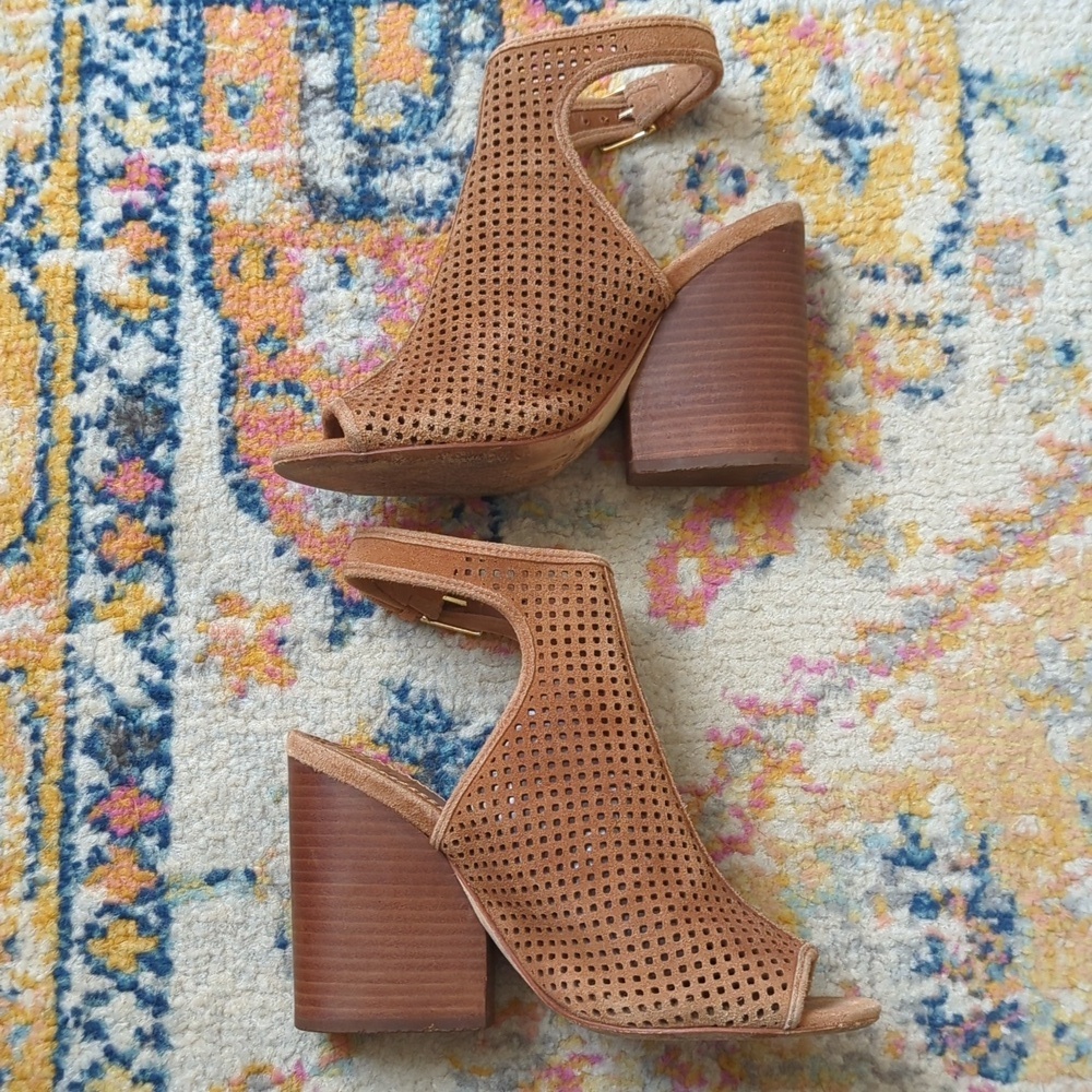 Tory Burch Jessie Perforated Suede Leather Peep Toe High Heel Booties Brown 6.5 - Picture 8 of 16